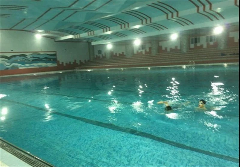 Does the swimming pool cause urinary and vaginal infections?